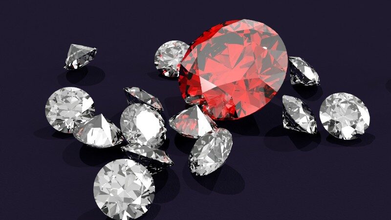 इन राशि के जातकों को धारण करना चाहिए माणिक्य रत्न, जानिये सावधानियां