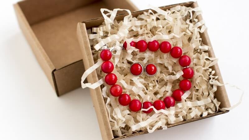 मंगल की हर समस्या को दूर करता है मूंगा रत्न, बस बरतें ये सावधानियां